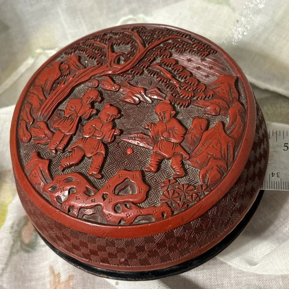 4.5 Old Chinese Handcarved Red lacquerware Character‎ Landscape jewelry box
